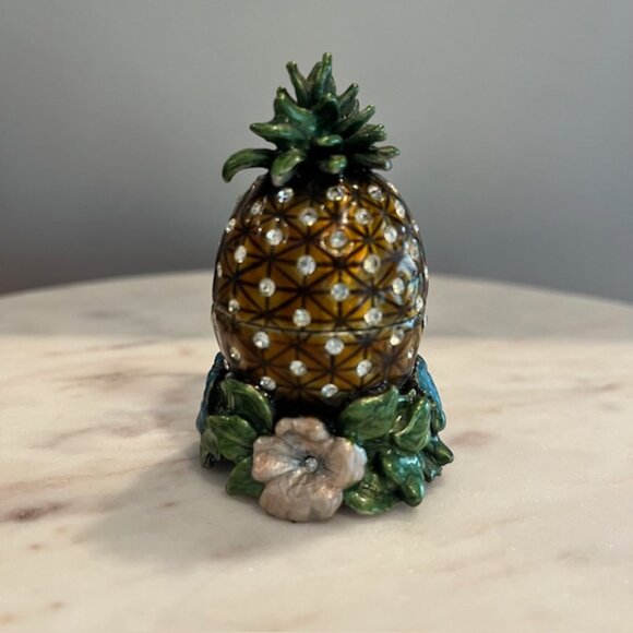 Pineapple With Flowers and Swarovski Crystals Hinged Trinket Box - Picture 2 of 6